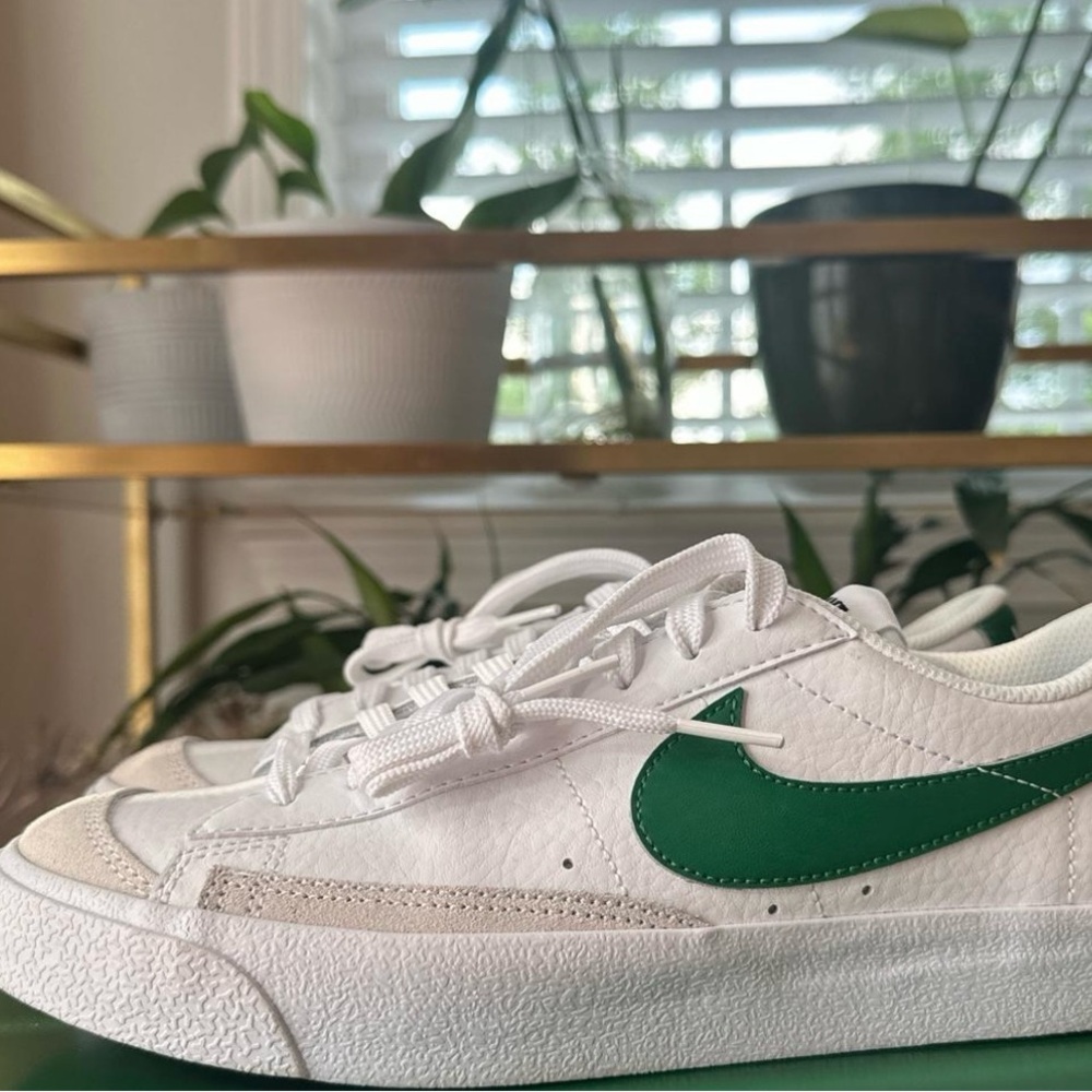 Nike Blazers 77. Is 7 youth which is woman’s 8.5